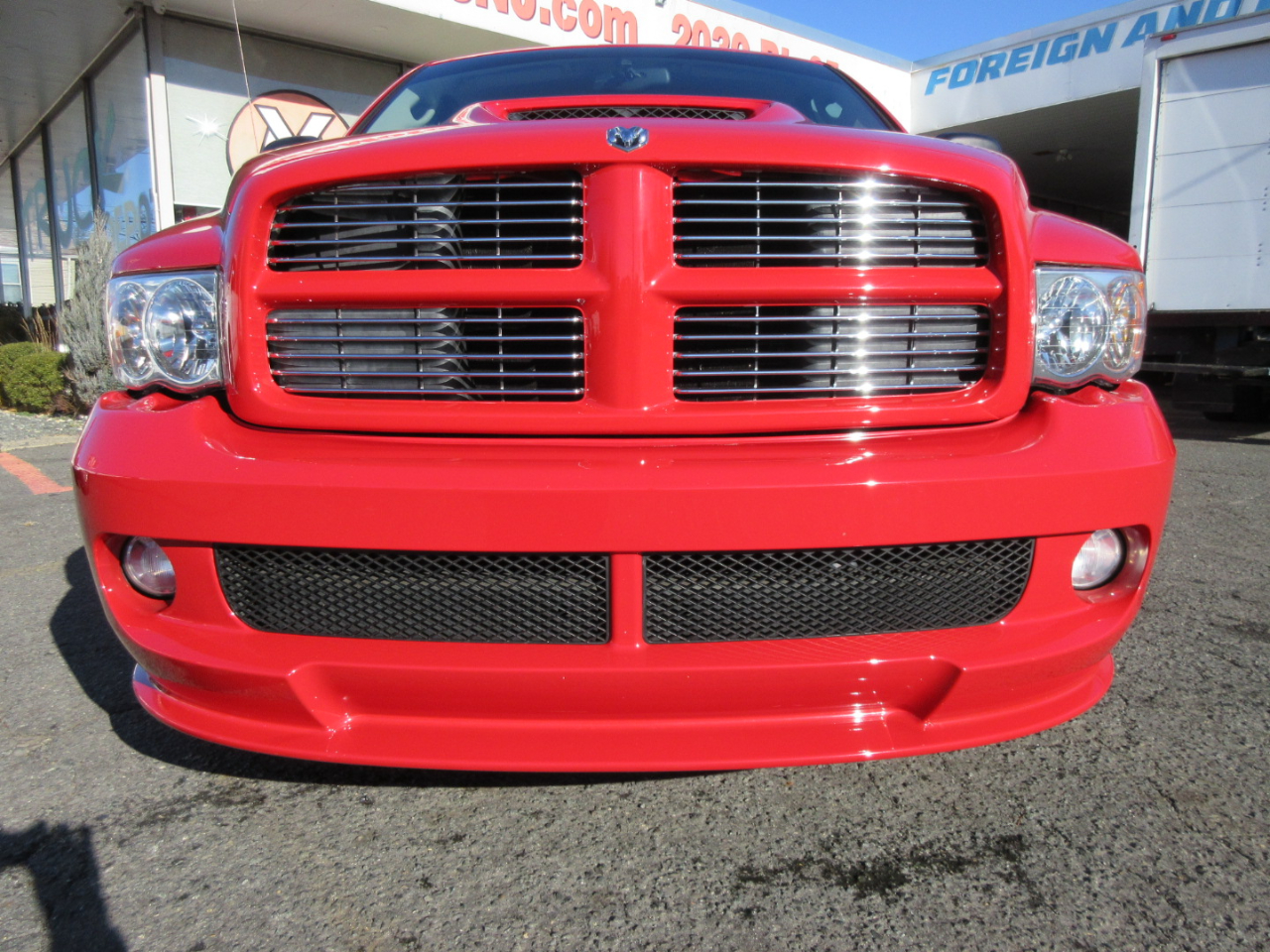Dodge Ram 1500  2004