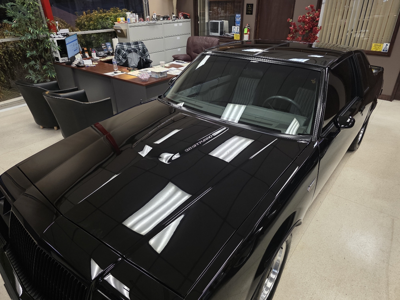 Buick Regal Grand National Turbo 1987