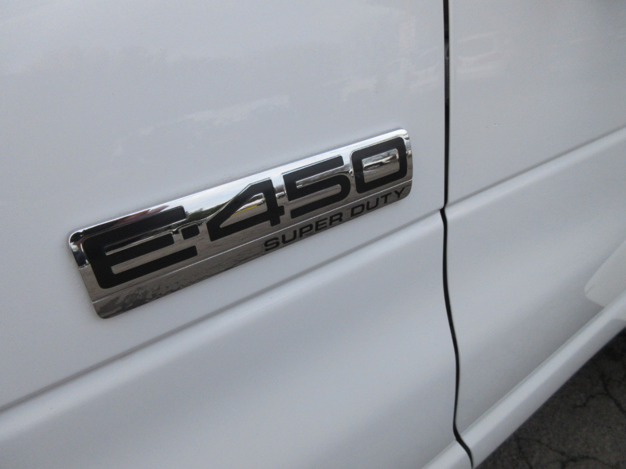 Ford E-450  2013