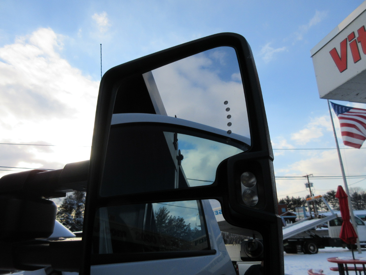 Chevrolet Silverado Medium Duty  2021