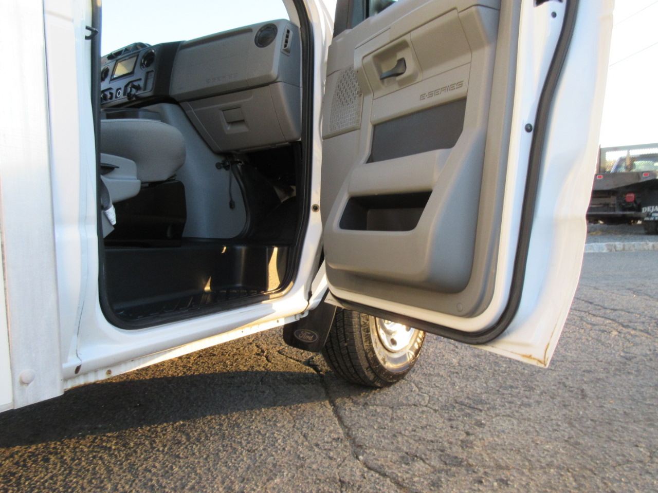 Ford Econoline  2011