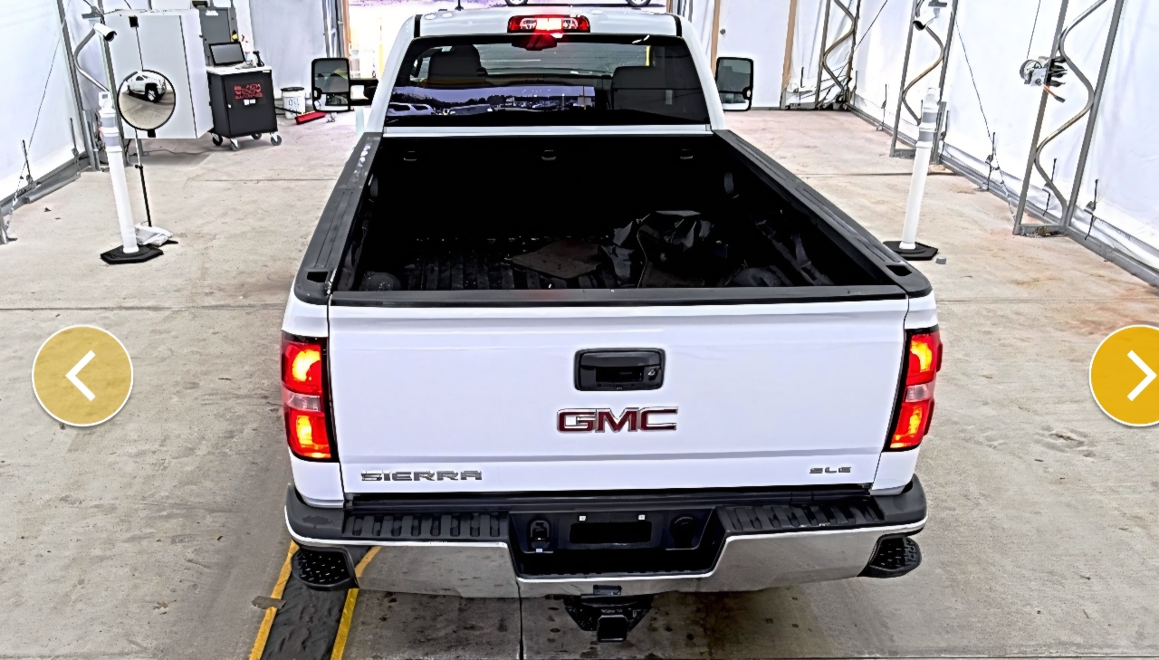 GMC Sierra 3500HD SLE Long Box 4WD 2015