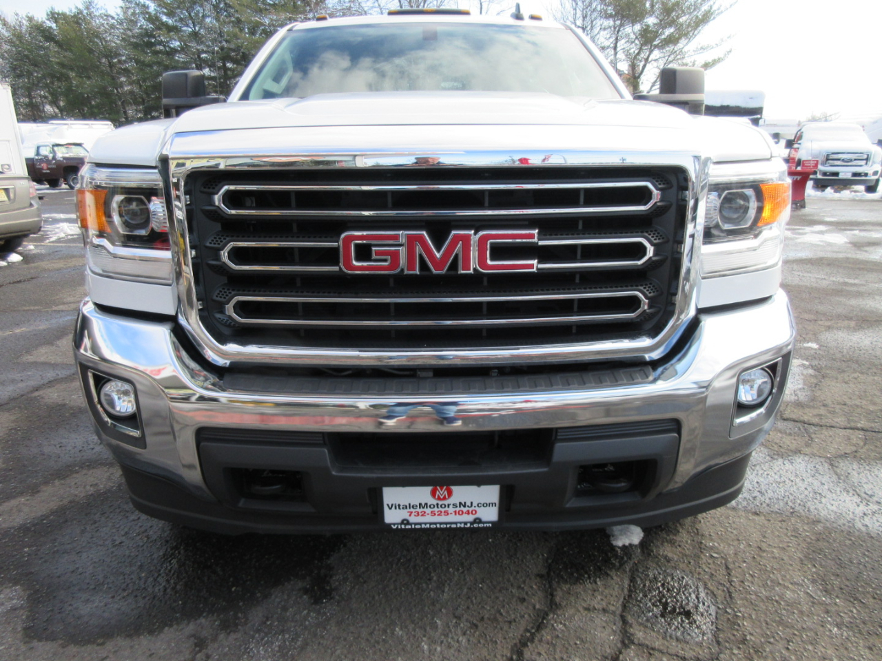 GMC Sierra 3500HD SLE Long Box 4WD 2015