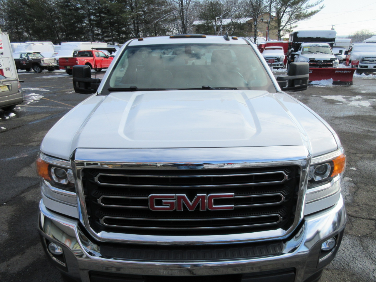 GMC Sierra 3500HD SLE Long Box 4WD 2015