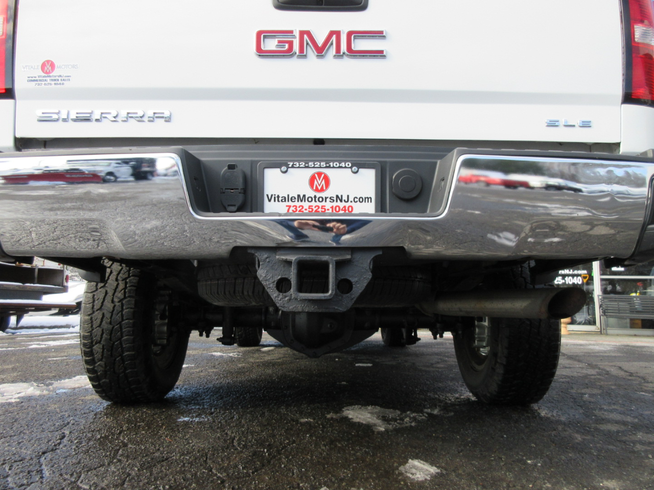 GMC Sierra 3500HD SLE Long Box 4WD 2015