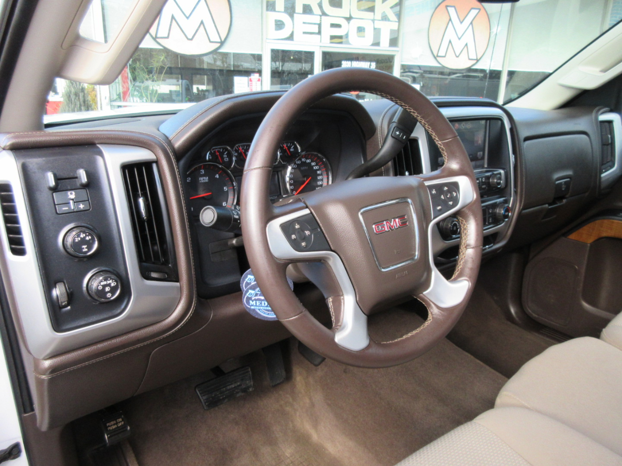 GMC Sierra 3500HD SLE Long Box 4WD 2015