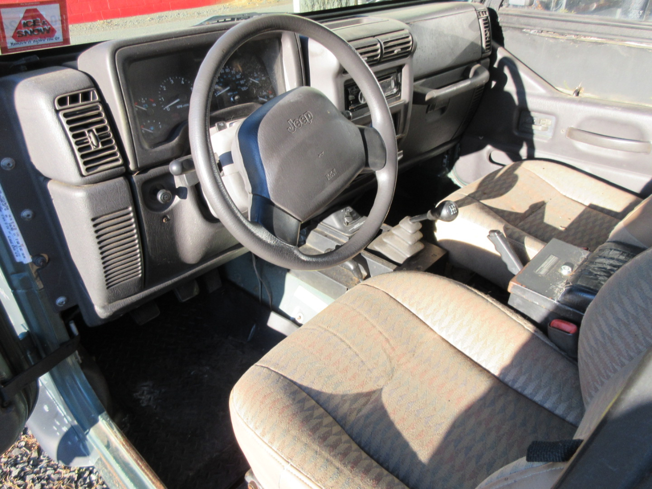 Jeep Wrangler Sport 1999