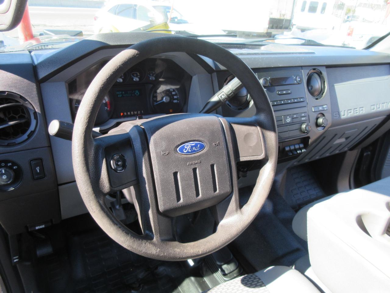 Ford F-250 SD  2012