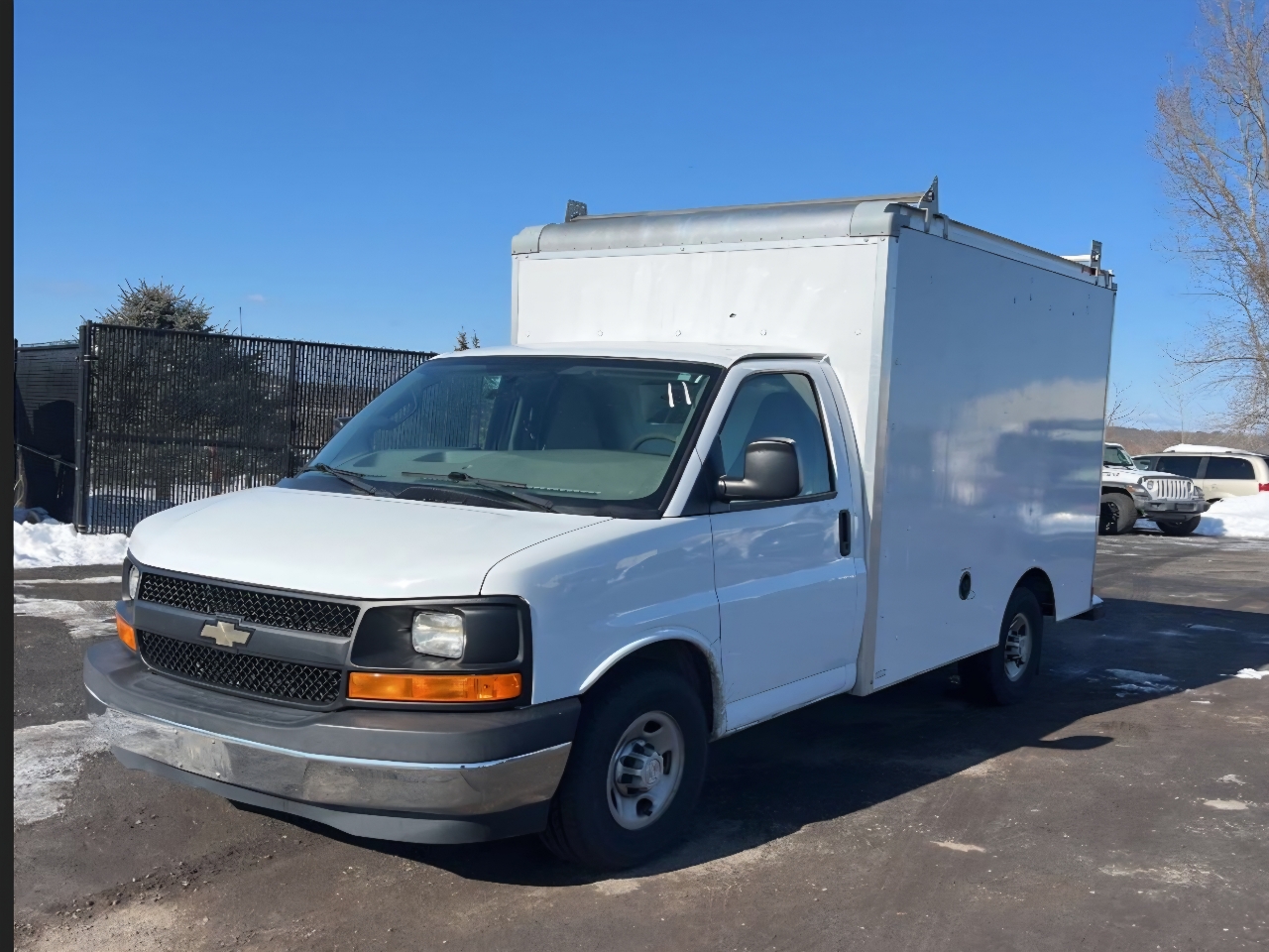 Chevrolet Express G3500 139" 2017