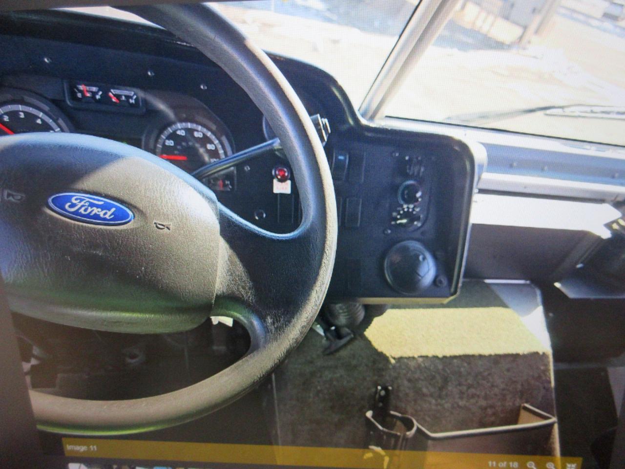 Ford Econoline  2011