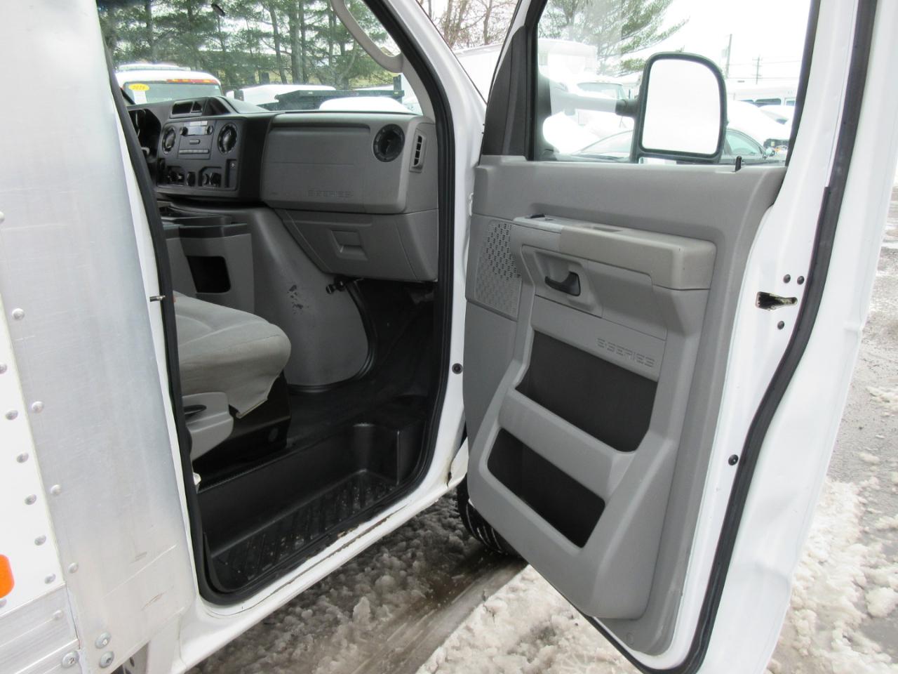 Ford Econoline  2014