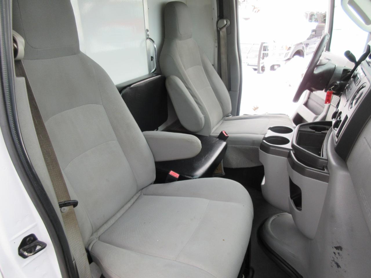 Ford Econoline  2014