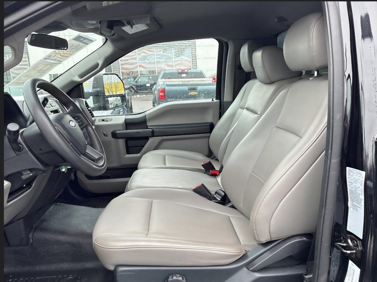 Ford F-350 SD XLT DRW 4WD 2021