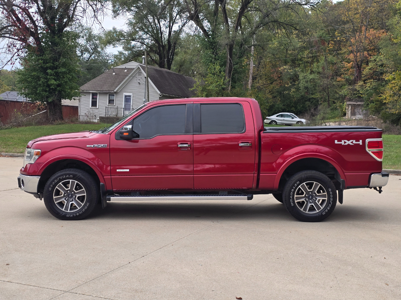 Ford F-150 Lariat SuperCrew 5.5-ft. Bed 4WD 2013 Ford F-150 Lariat SuperCrew 5.5-ft. Bed 4WD 2013