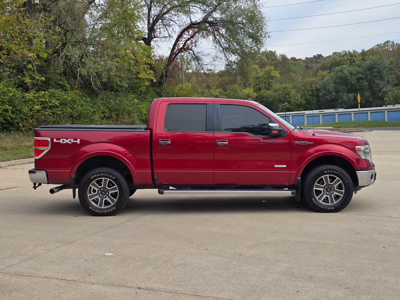 Ford F-150 Lariat SuperCrew 5.5-ft. Bed 4WD 2013 Ford F-150 Lariat SuperCrew 5.5-ft. Bed 4WD 2013