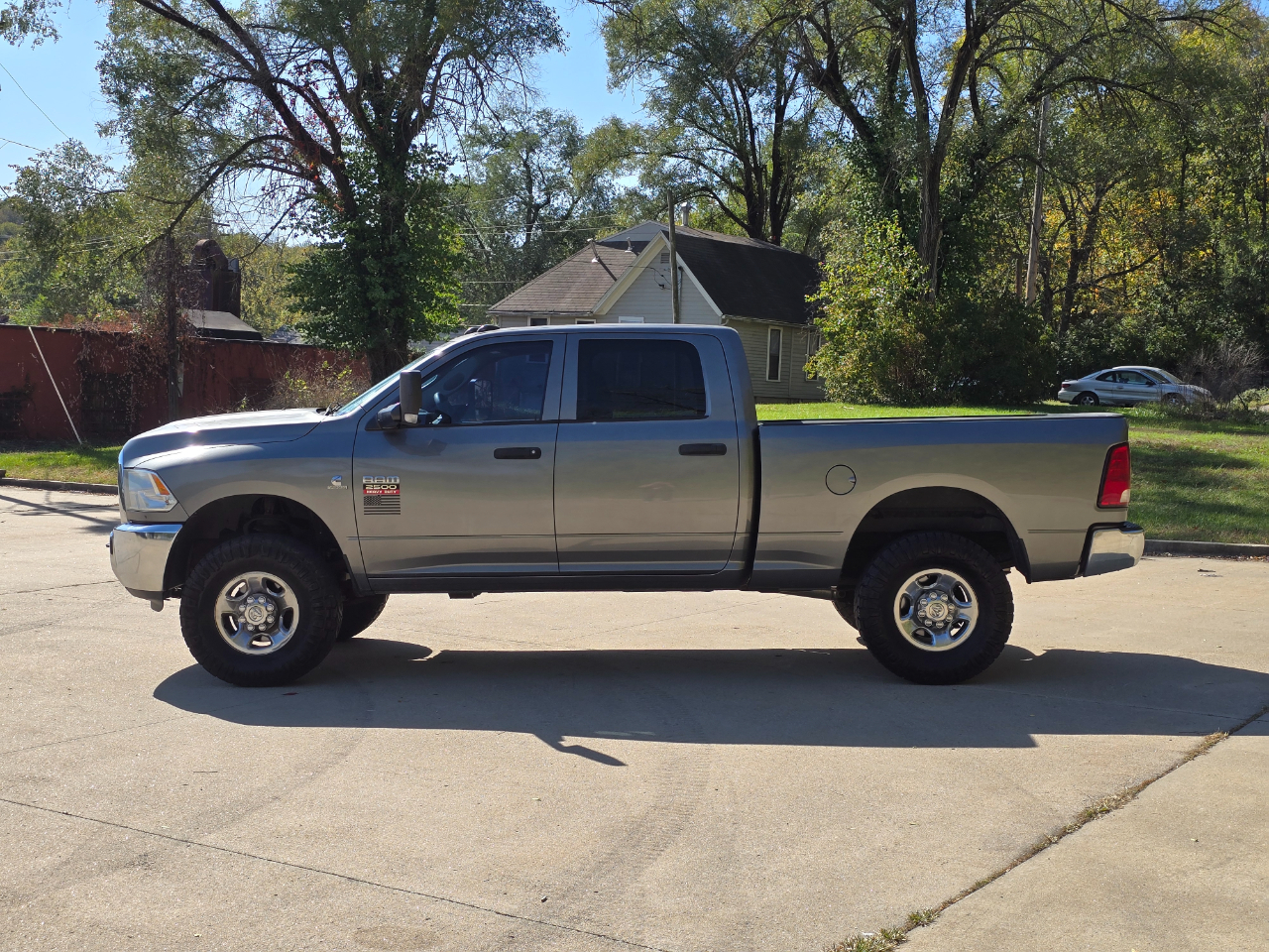 RAM 2500 ST Crew Cab SWB 4WD 2012 RAM 2500 ST Crew Cab SWB 4WD 2012