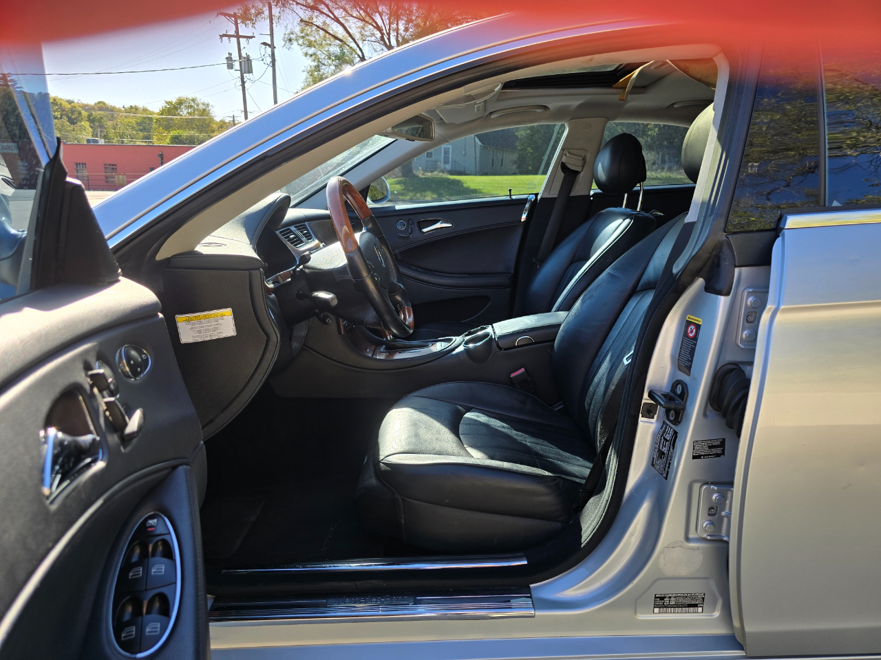 Mercedes-Benz CLS-Class CLS500 4-Door Coupe 2006 Mercedes-Benz CLS-Class CLS500 4-Door Coupe 2006