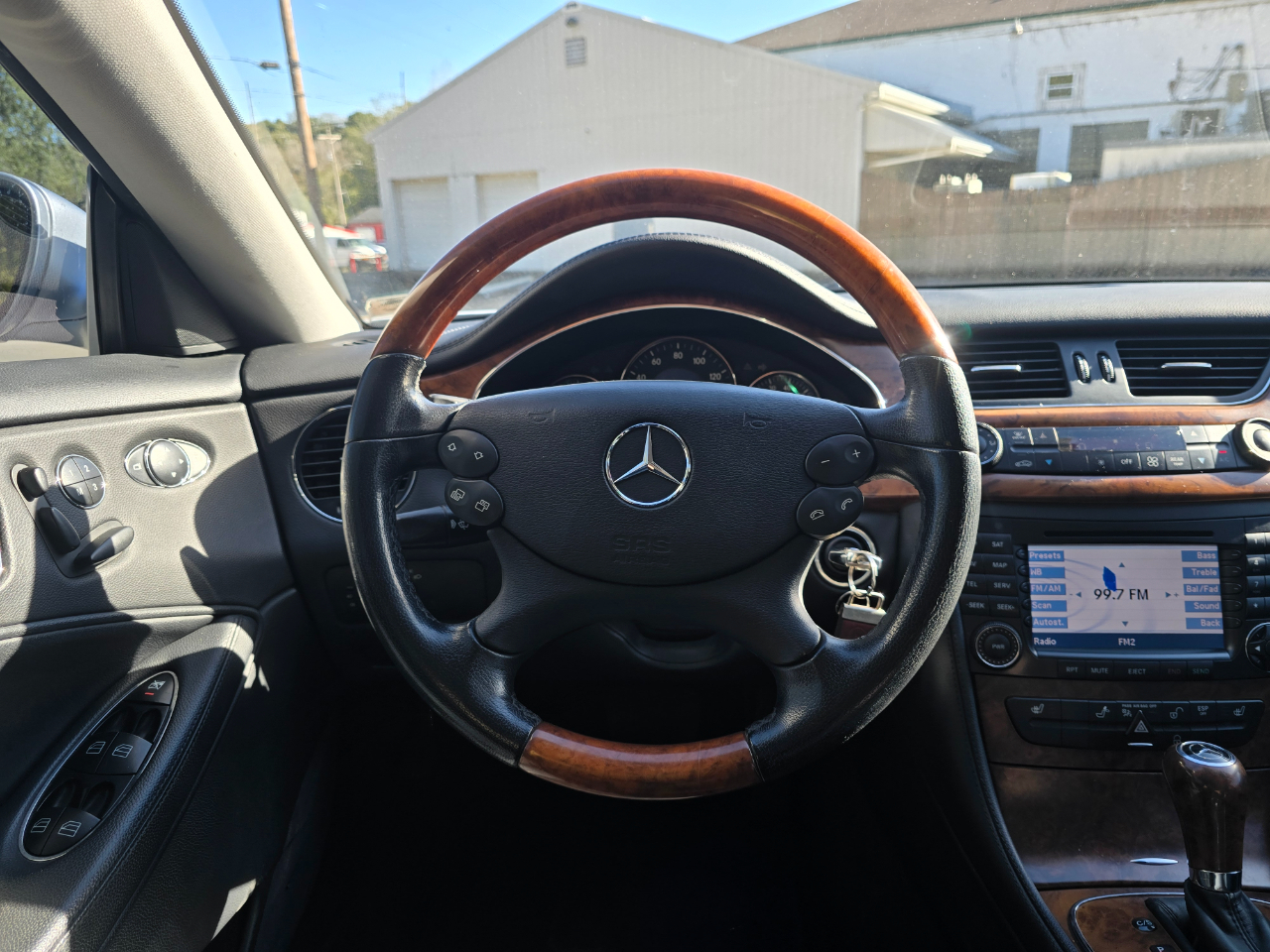 Mercedes-Benz CLS-Class CLS500 4-Door Coupe 2006 Mercedes-Benz CLS-Class CLS500 4-Door Coupe 2006