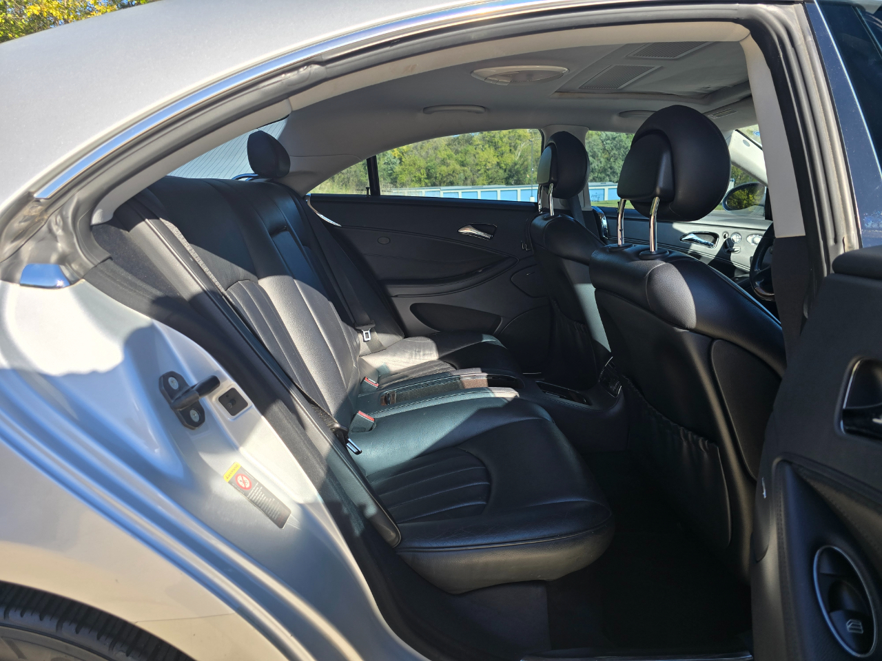 Mercedes-Benz CLS-Class CLS500 4-Door Coupe 2006 Mercedes-Benz CLS-Class CLS500 4-Door Coupe 2006