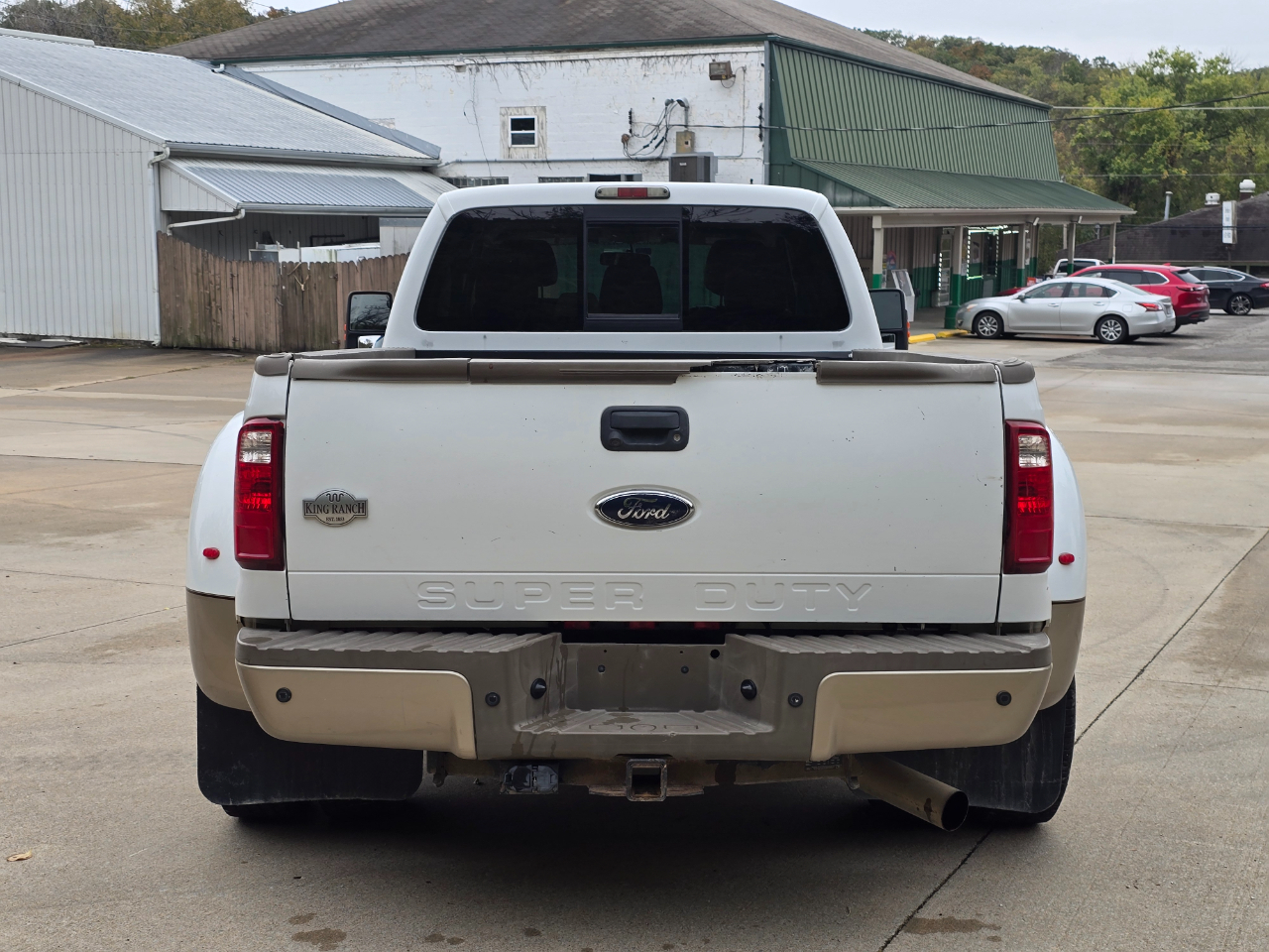 Ford F-350 SD King Ranch Crew Cab Long Bed DRW 4WD 2011 Ford F-350 SD King Ranch Crew Cab Long Bed DRW 4WD 2011