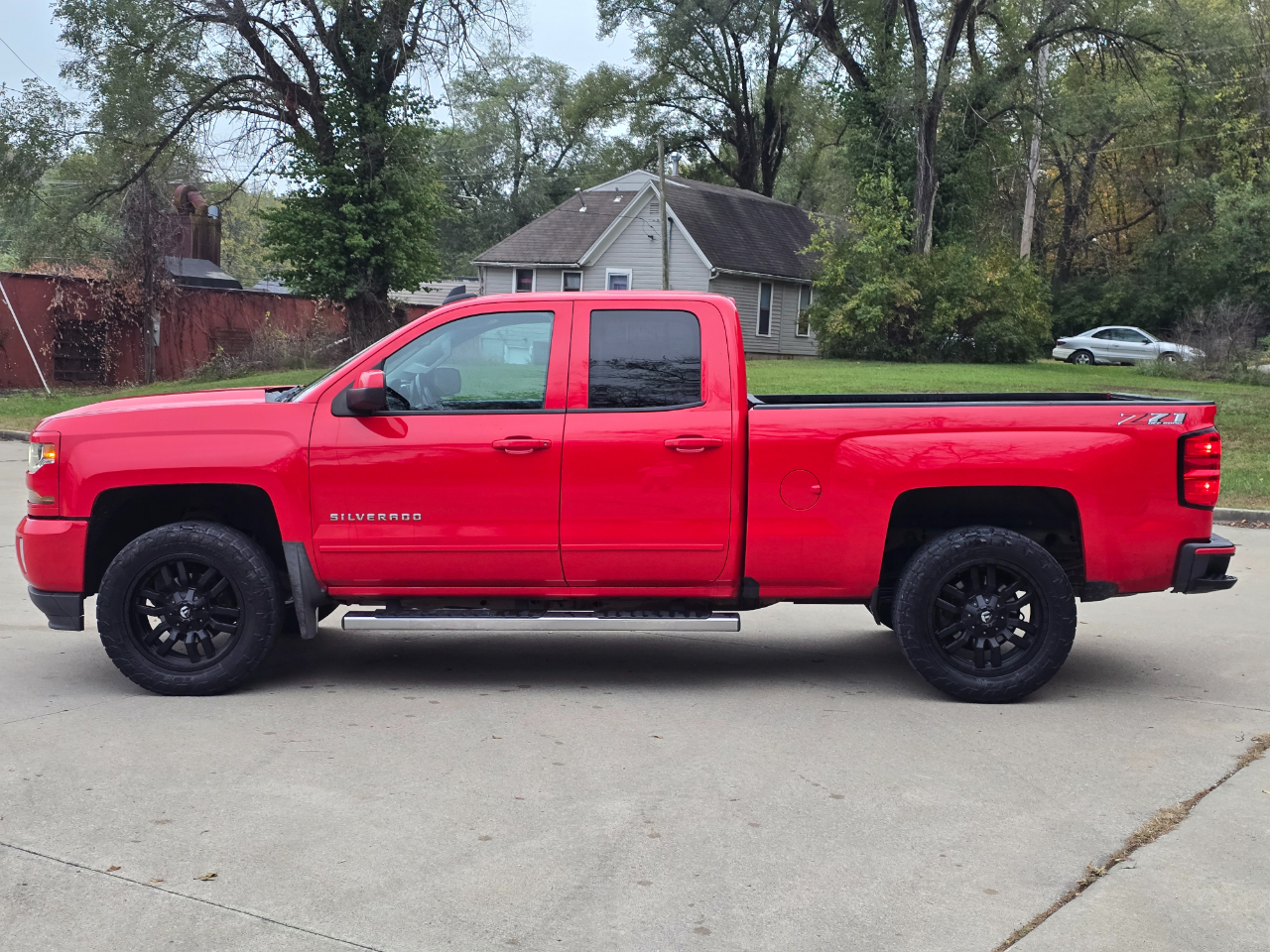 Chevrolet Silverado 1500 LT Z71 Double Cab 4WD 2018 Chevrolet Silverado 1500 LT Z71 Double Cab 4WD 2018