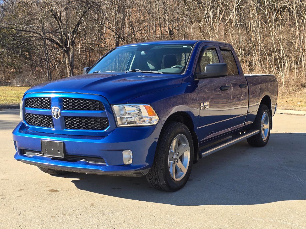 RAM 1500 Tradesman Quad Cab 4WD 2018