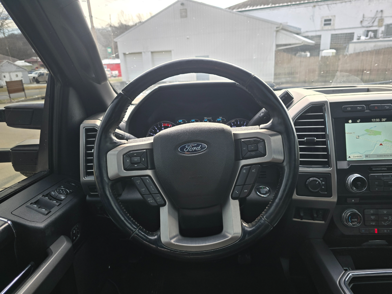 Ford F-450 SD Platinum Crew Cab DRW 4WD 2018