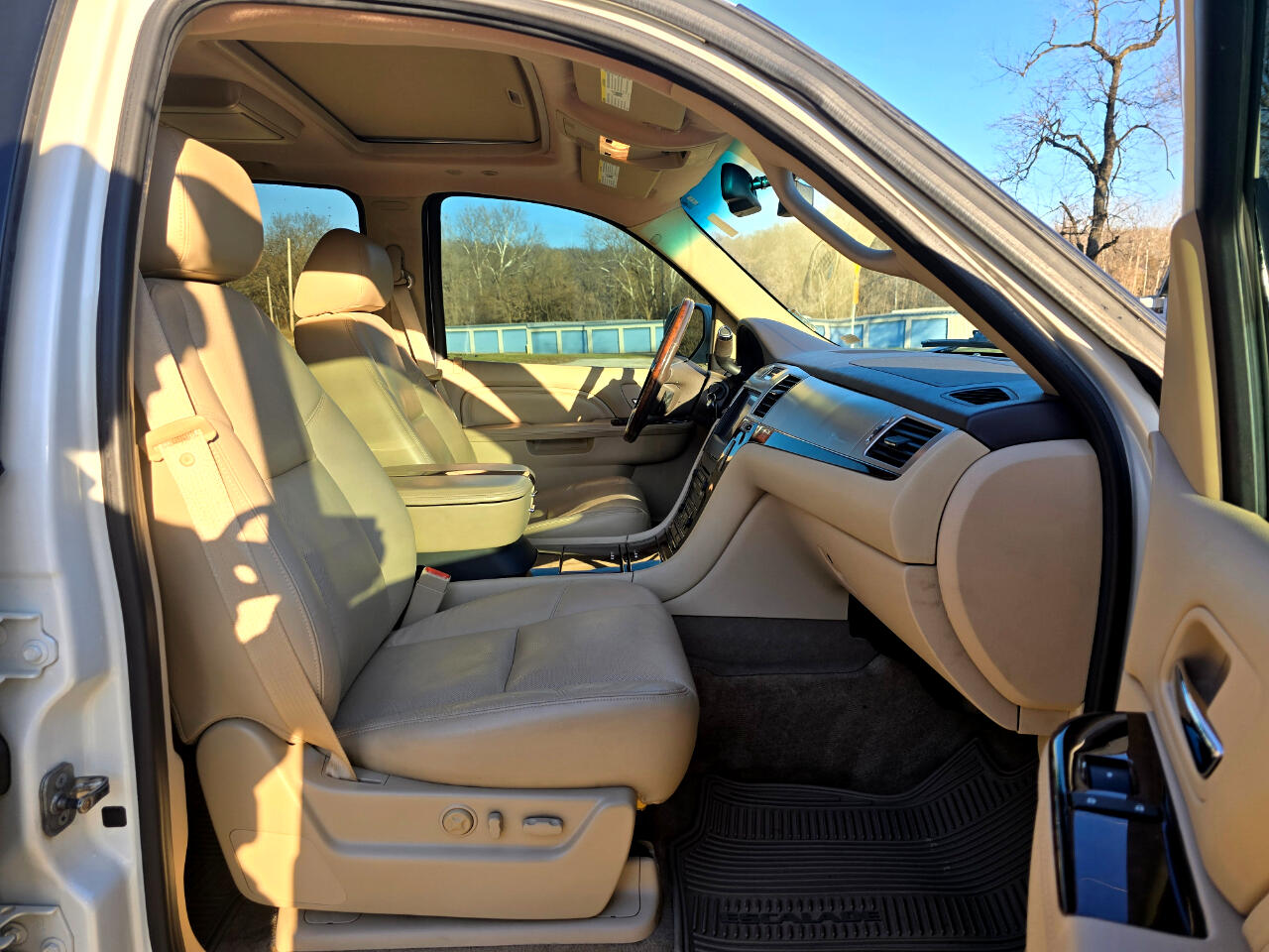 Cadillac Escalade EXT Premium 2011