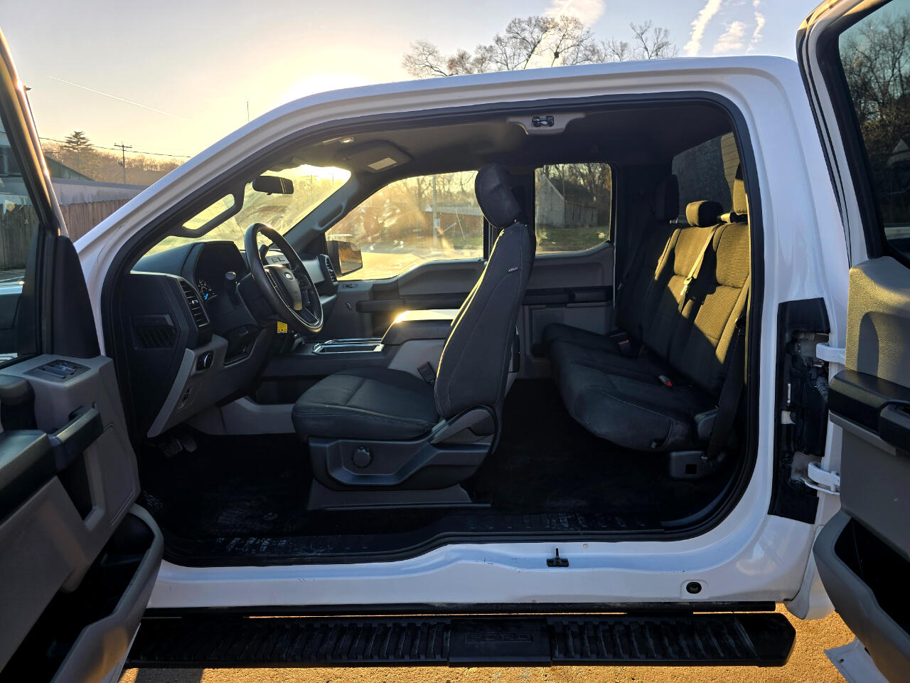 Ford F-150 XLT SuperCab 6.5-ft. Bed 4WD 2019