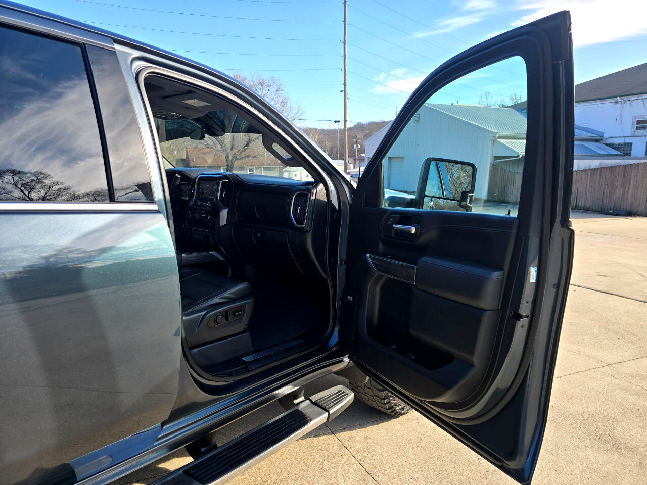 Chevrolet Silverado 2500HD LTZ Crew Cab Short Box 4WD 2020