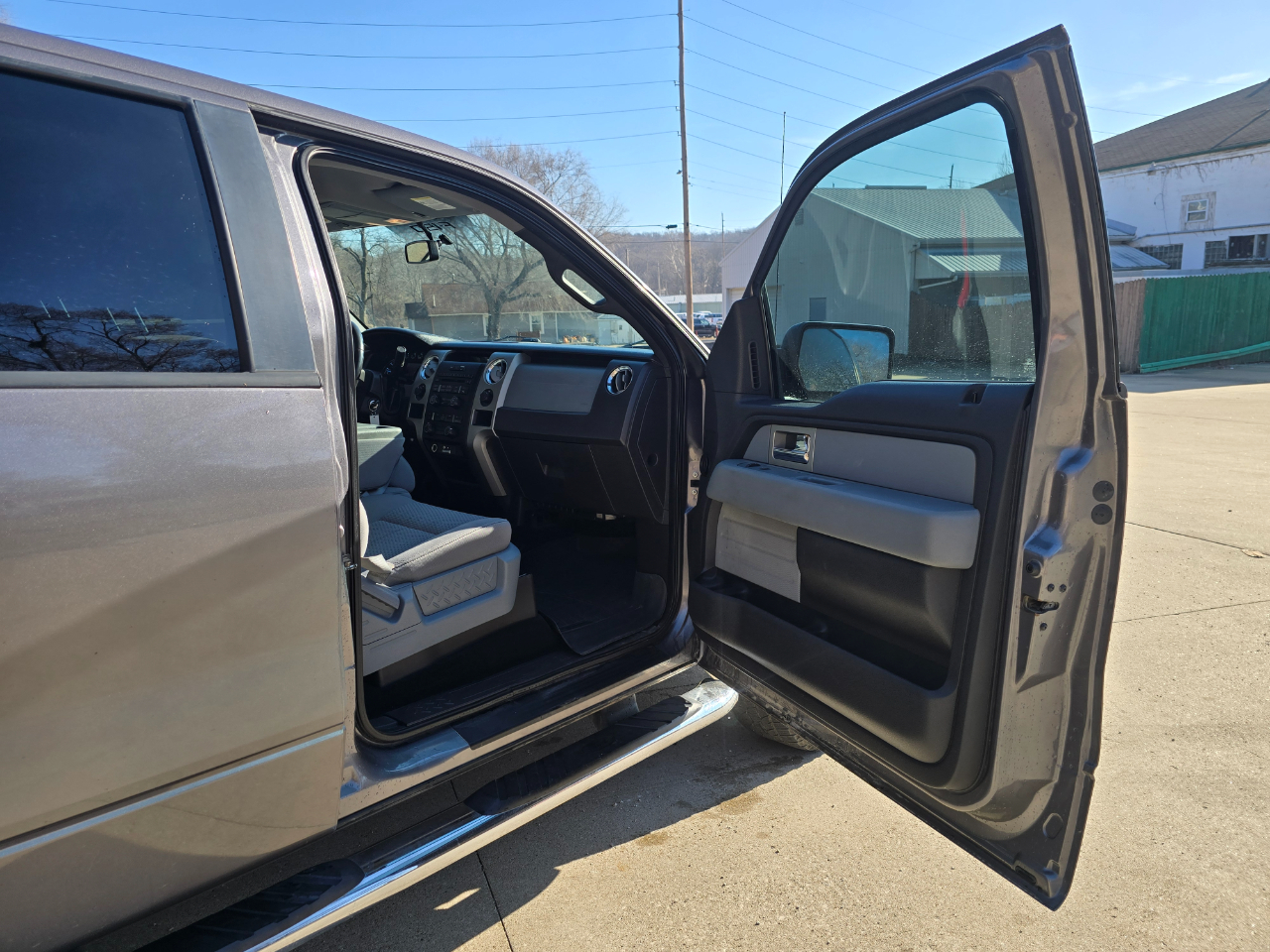 Ford F-150 XLT SuperCrew 6.5-ft. Bed 4WD 2011