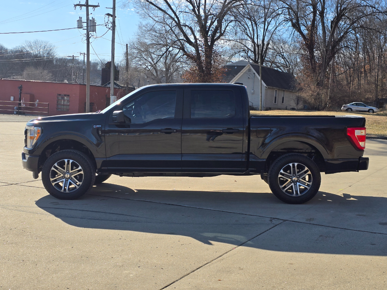 Ford F-150 XLT SuperCrew 5.5-ft. Bed 4WD 2022