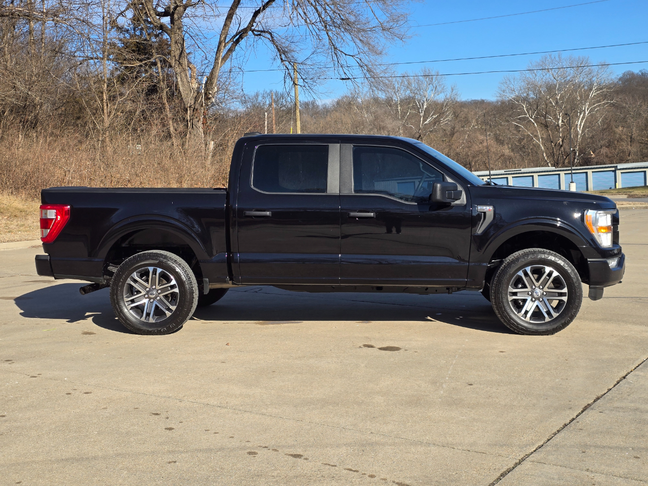 Ford F-150 XLT SuperCrew 5.5-ft. Bed 4WD 2022