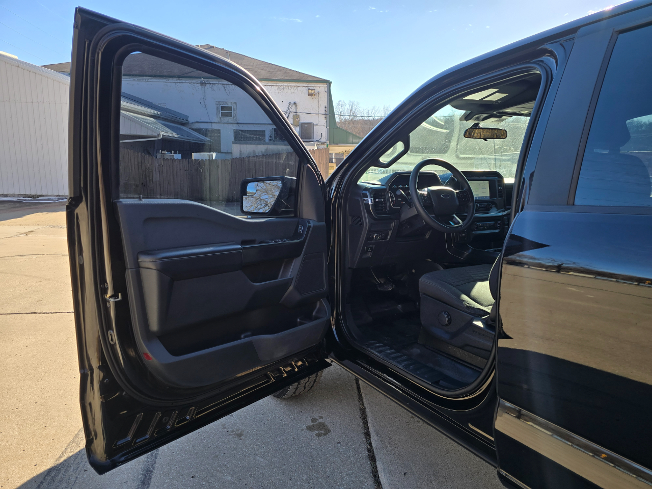 Ford F-150 XLT SuperCrew 5.5-ft. Bed 4WD 2022