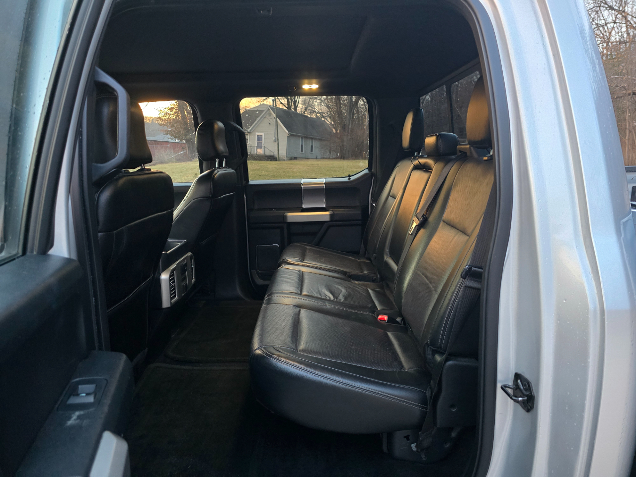 Ford F-150 Lariat SuperCrew 5.5-ft. Bed 4WD 2015