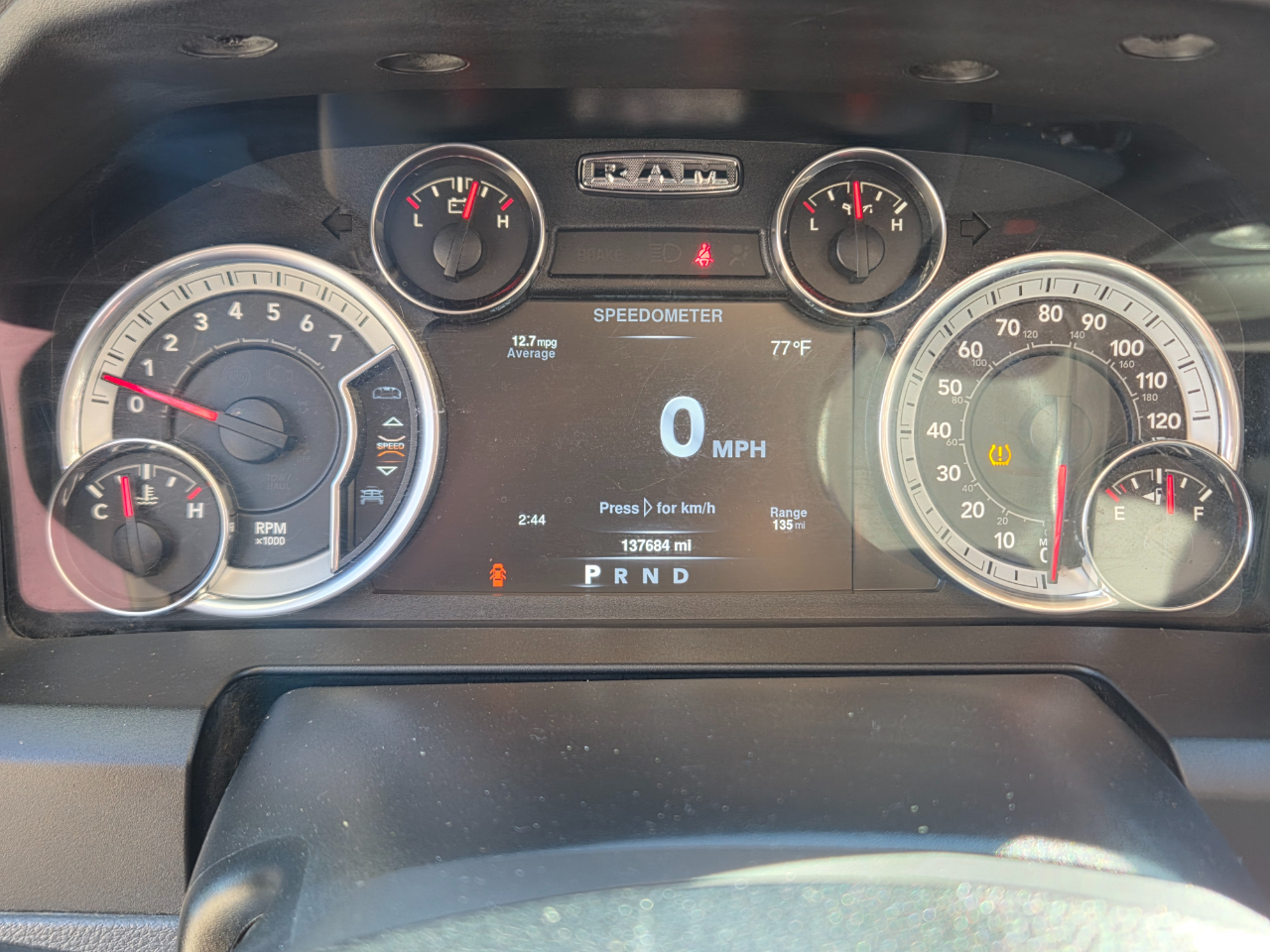 RAM 1500 Classic Big Horn 4x4 Crew Cab 5'7" Box 2019