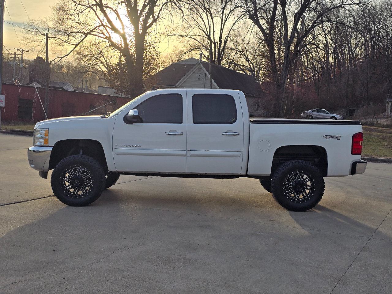 Chevrolet Silverado 1500 2LT Crew Cab 4WD 2012