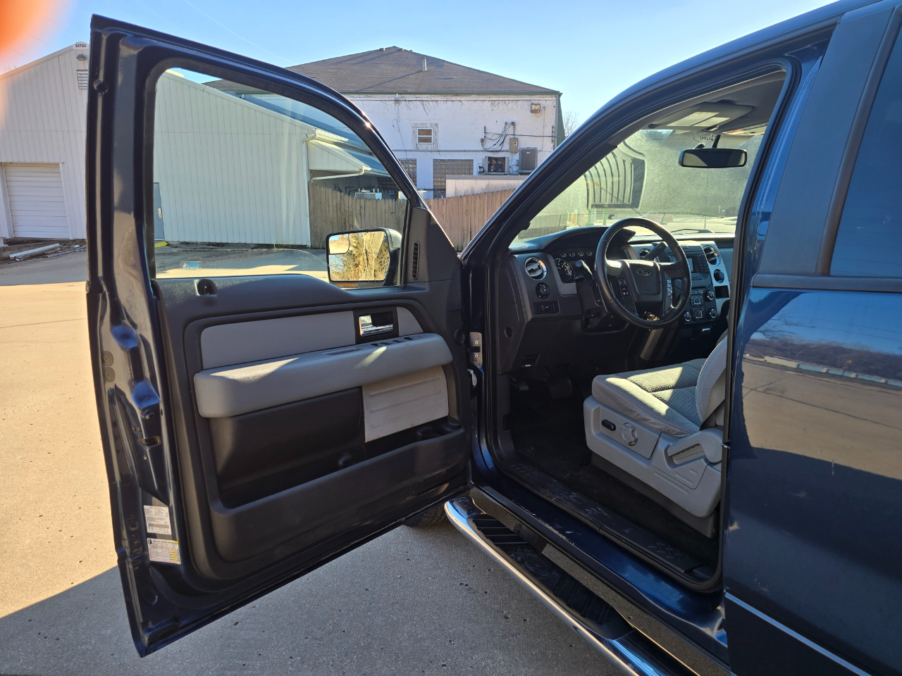Ford F-150 XLT SuperCrew 5.5-ft. Bed 4WD 2014