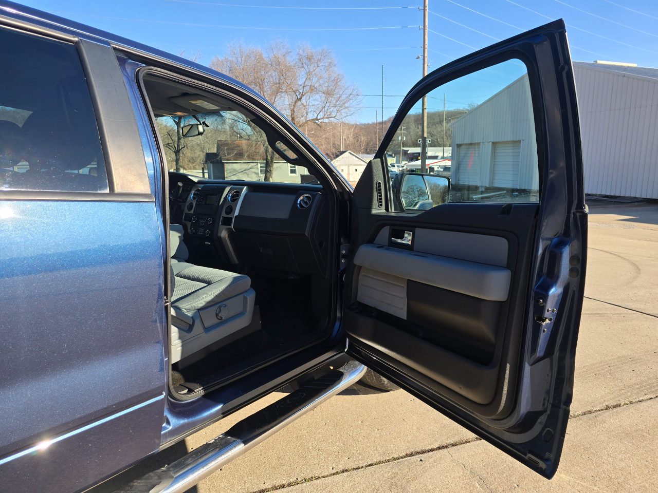 Ford F-150 XLT SuperCrew 5.5-ft. Bed 4WD 2014