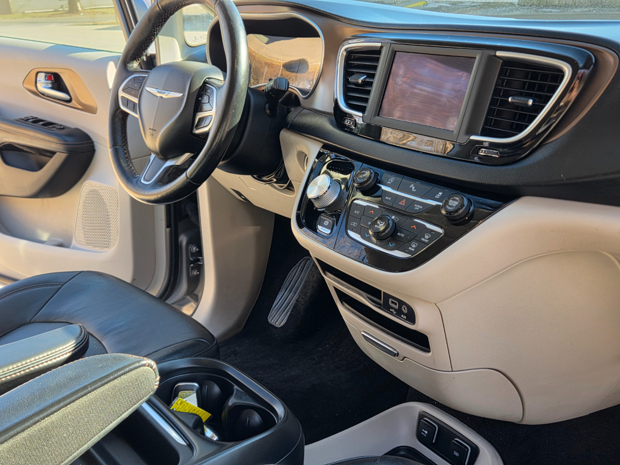 Chrysler Pacifica Touring-L 2019