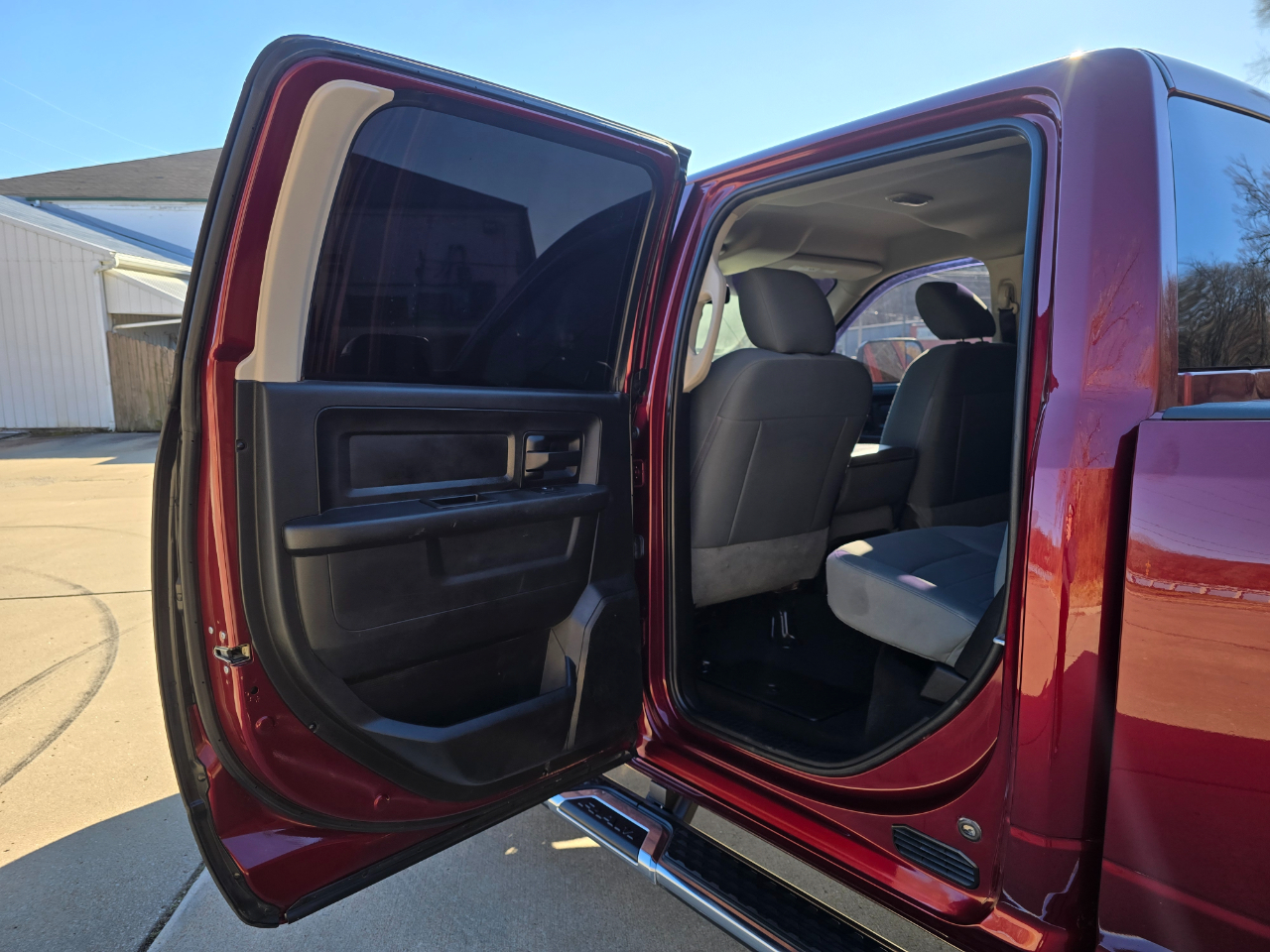 RAM 2500 Tradesman Crew Cab SWB 4WD 2018