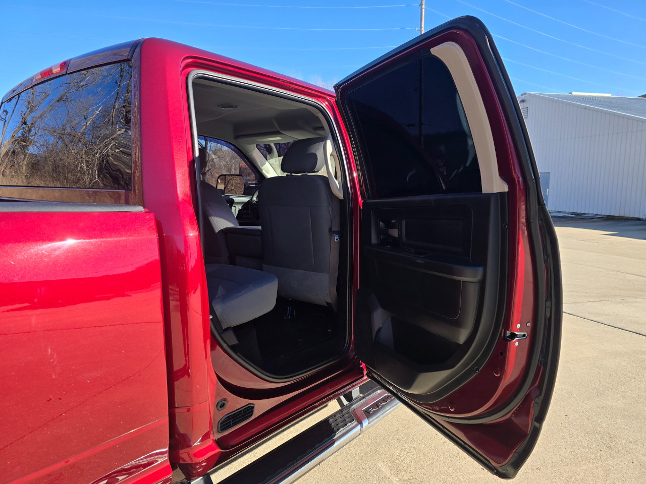 RAM 2500 Tradesman Crew Cab SWB 4WD 2018