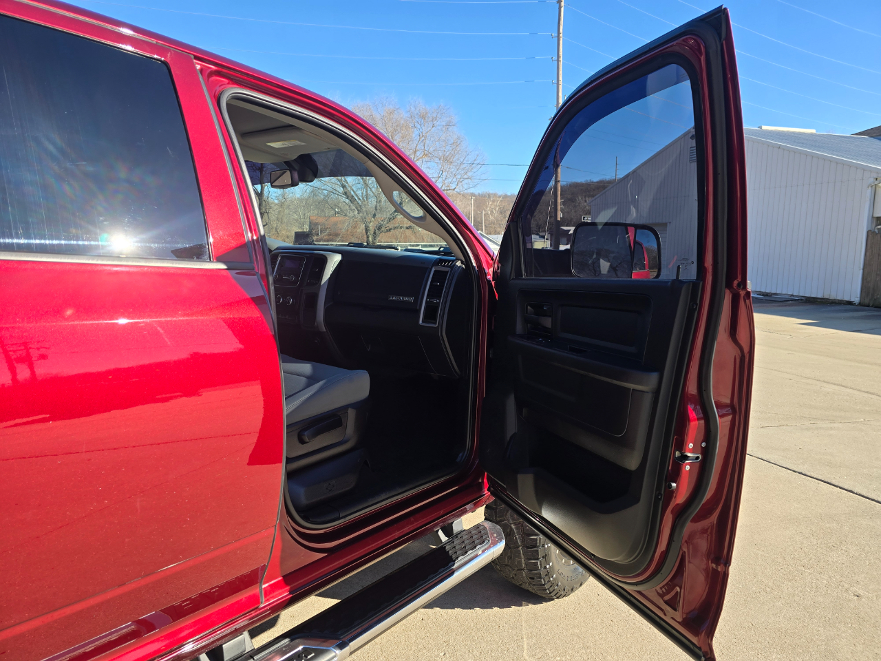 RAM 2500 Tradesman Crew Cab SWB 4WD 2018