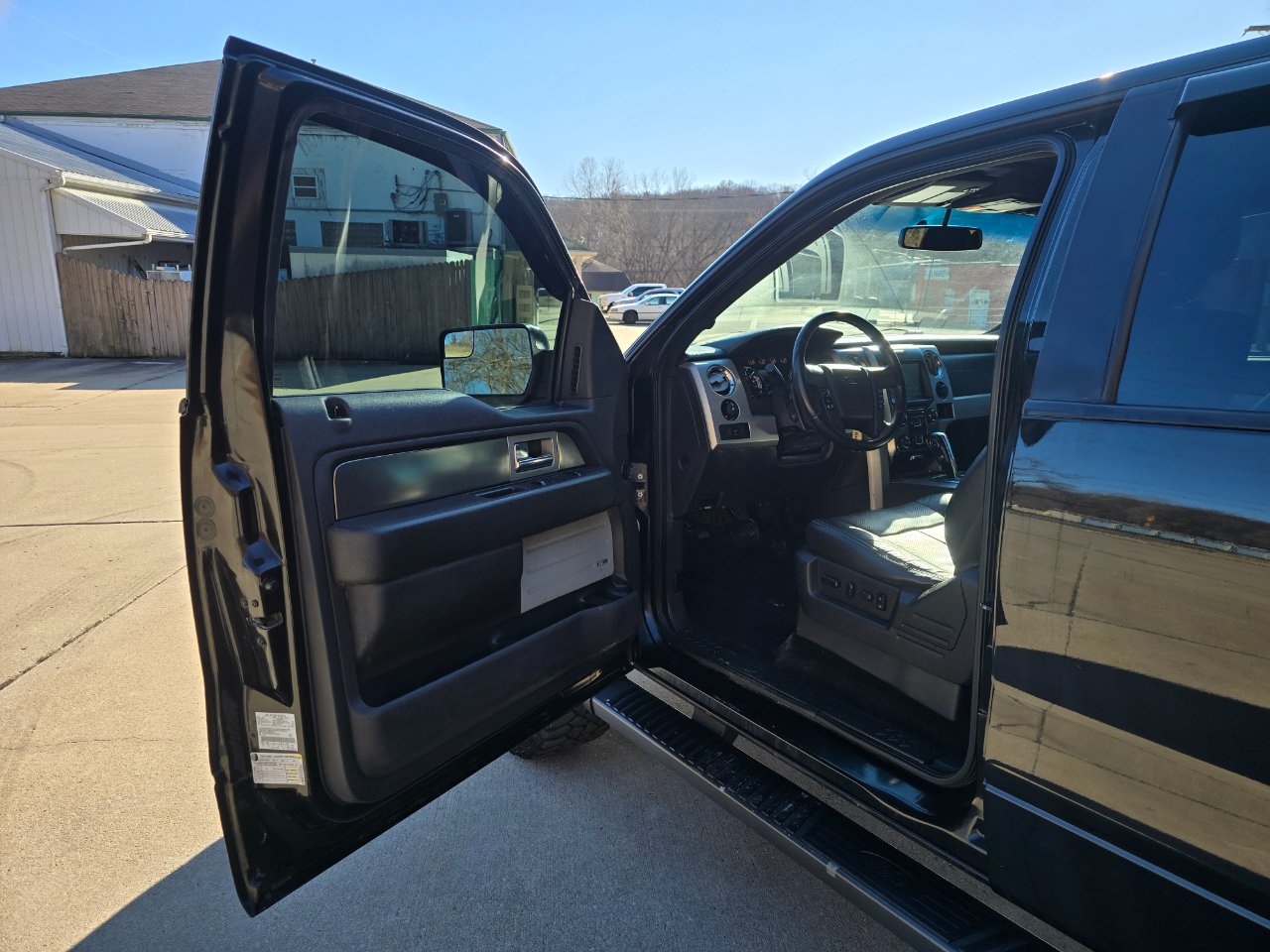 Ford F-150 Platinum SuperCrew 5.5-ft. Bed 4WD 2014