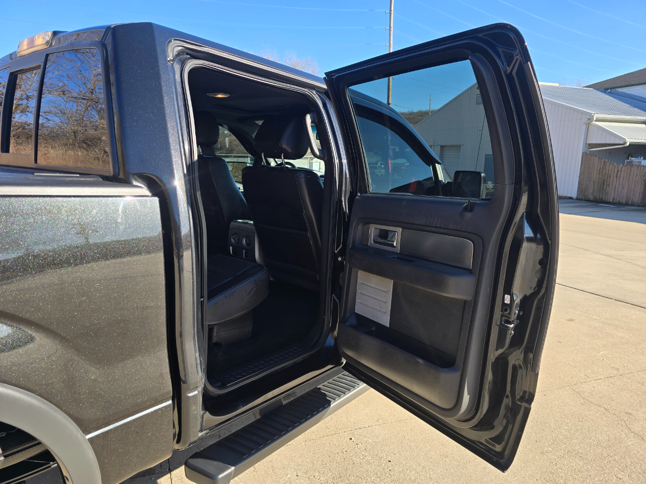 Ford F-150 Platinum SuperCrew 5.5-ft. Bed 4WD 2014