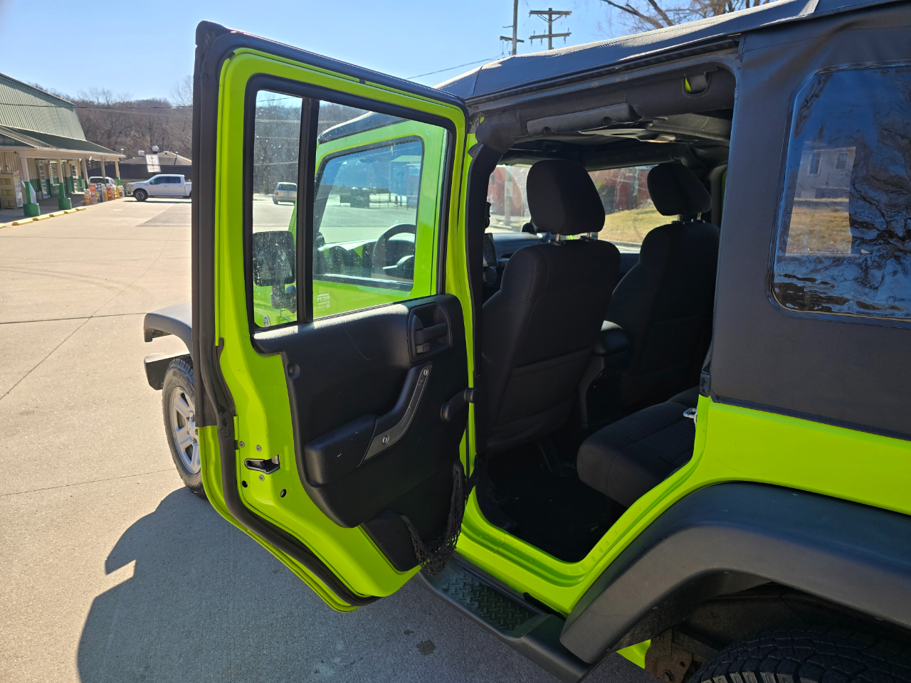 Jeep Wrangler Unlimited Sport 4WD 2012