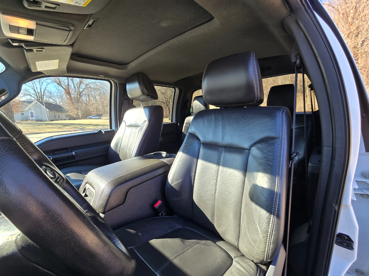 Ford F-250 SD Lariat Crew Cab Long Bed 4WD 2011