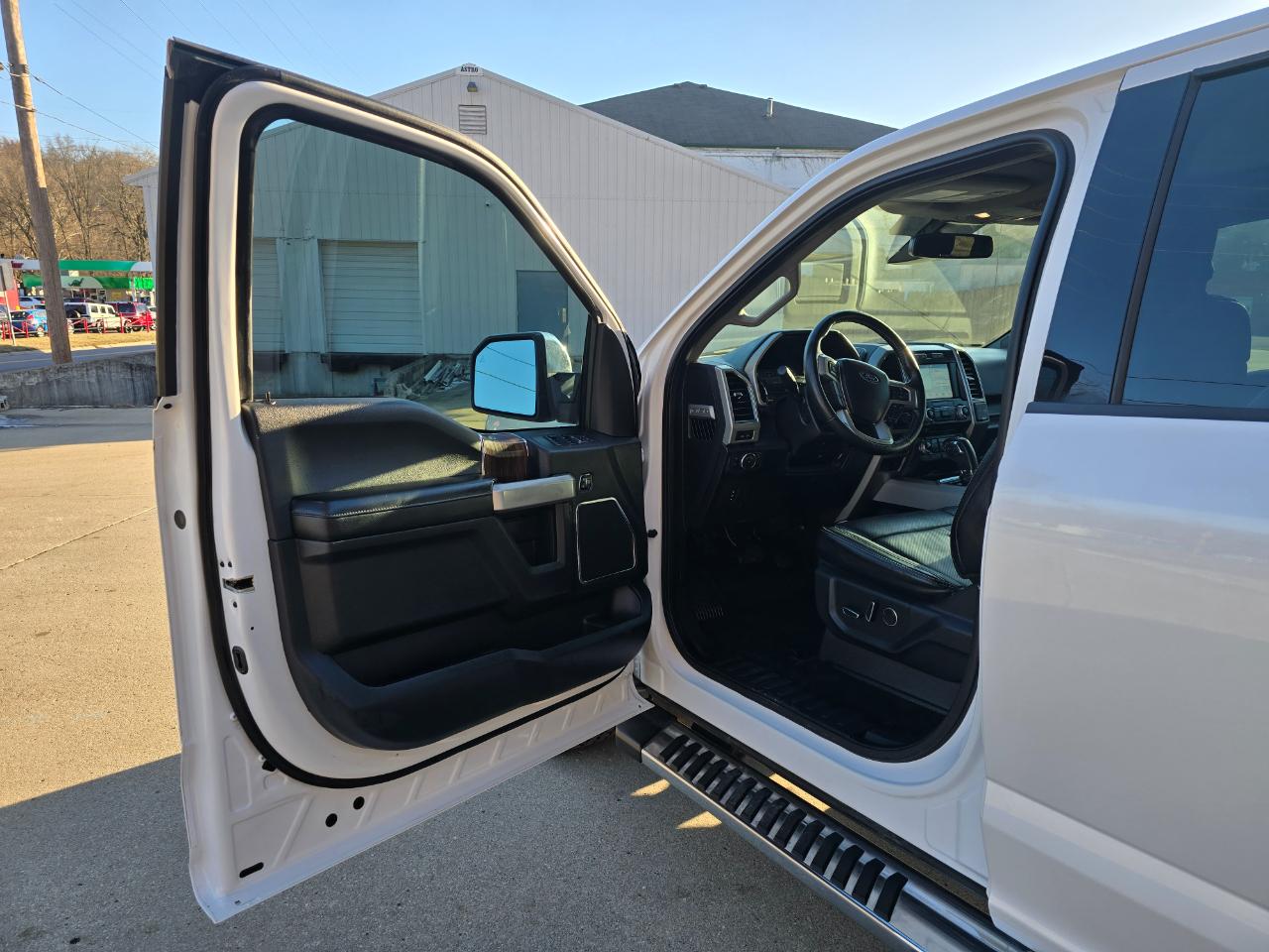 Ford F-150 Lariat SuperCrew 6.5-ft. Bed 4WD 2017