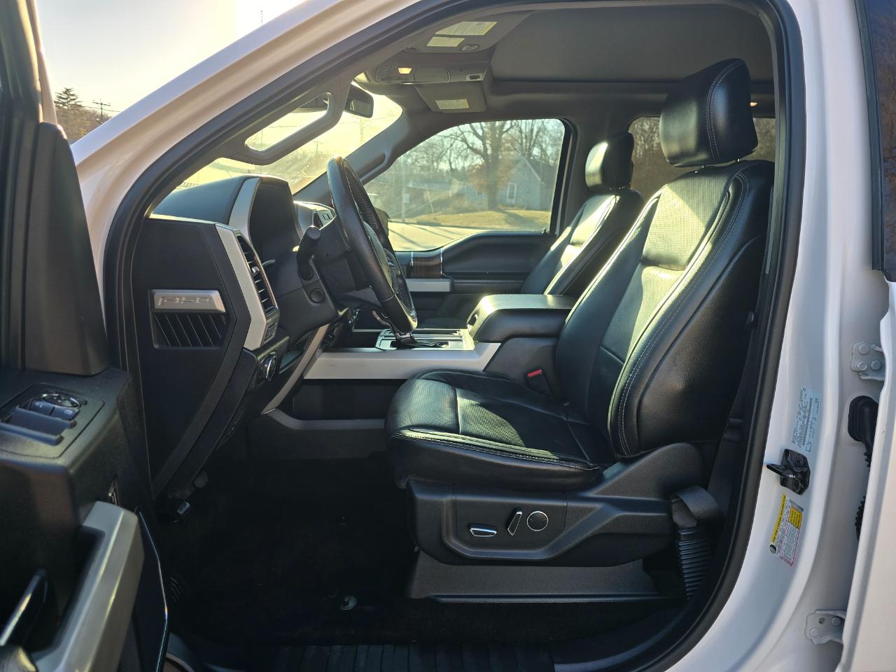 Ford F-150 Lariat SuperCrew 6.5-ft. Bed 4WD 2017