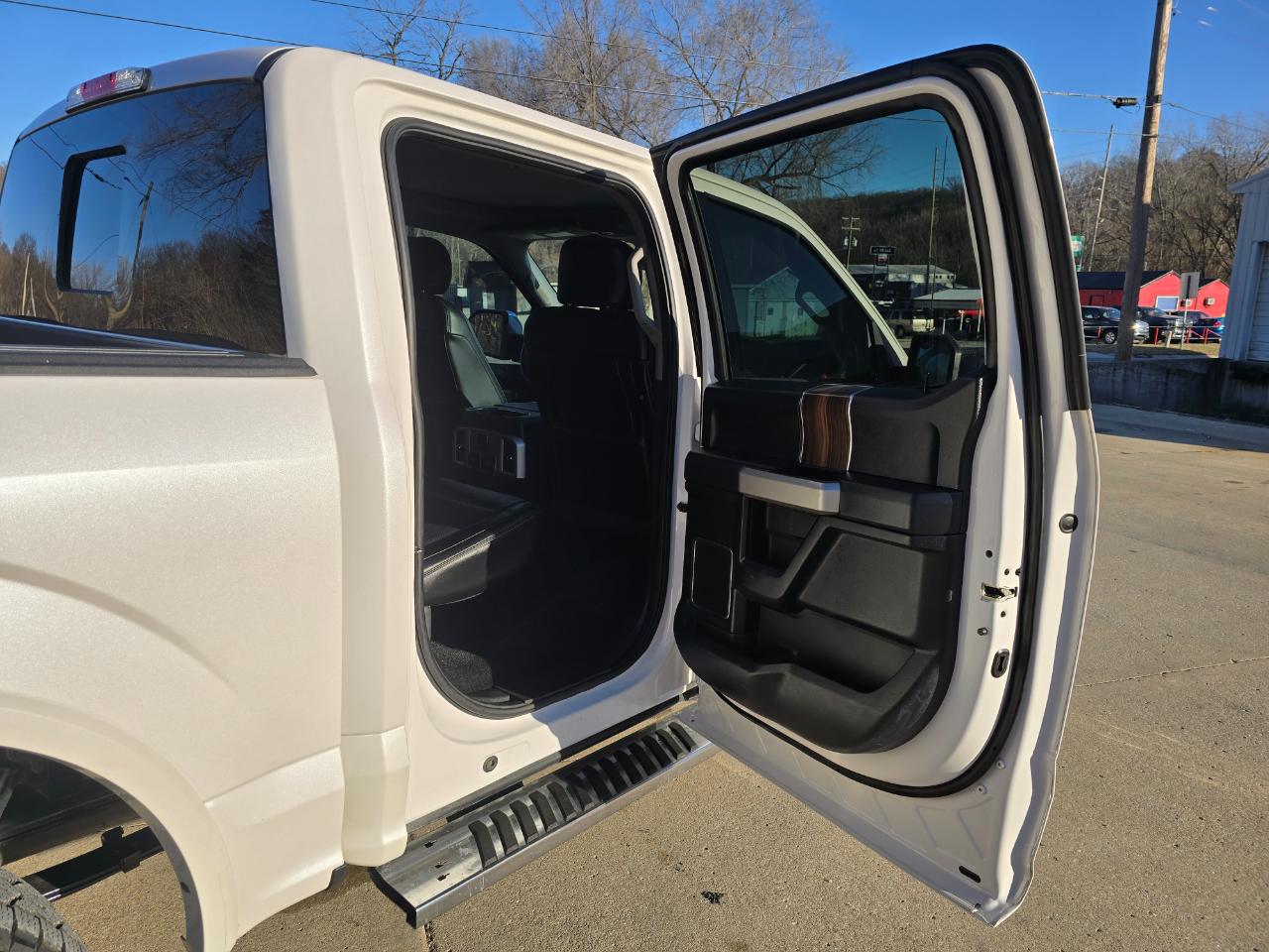 Ford F-150 Lariat SuperCrew 6.5-ft. Bed 4WD 2017